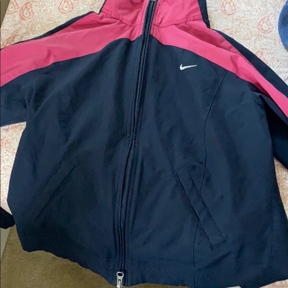 nike drifit cropped jacket